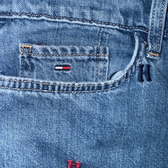 Tommy Hilfiger jeans Slim Boyfriend Jeans Size 10 Embroidered Logo - Picture 4 of 12